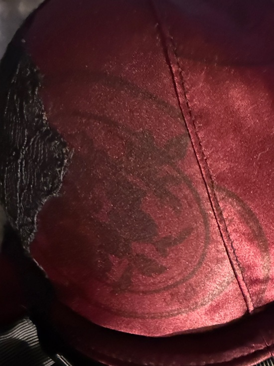 Victoria's Secret Burgundy and Black Lace Push-Up Bra - Picture 9 of 12